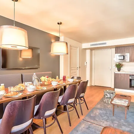 Urbanflat 131 - Amazing In The Center Of